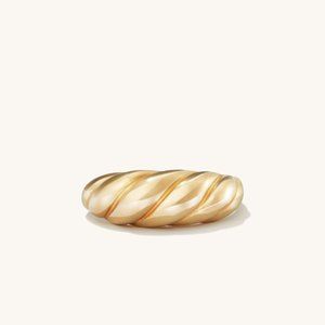 Merjuri Thin Croissant Dome Ring